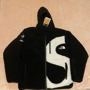 Supreme north face fleece jacket